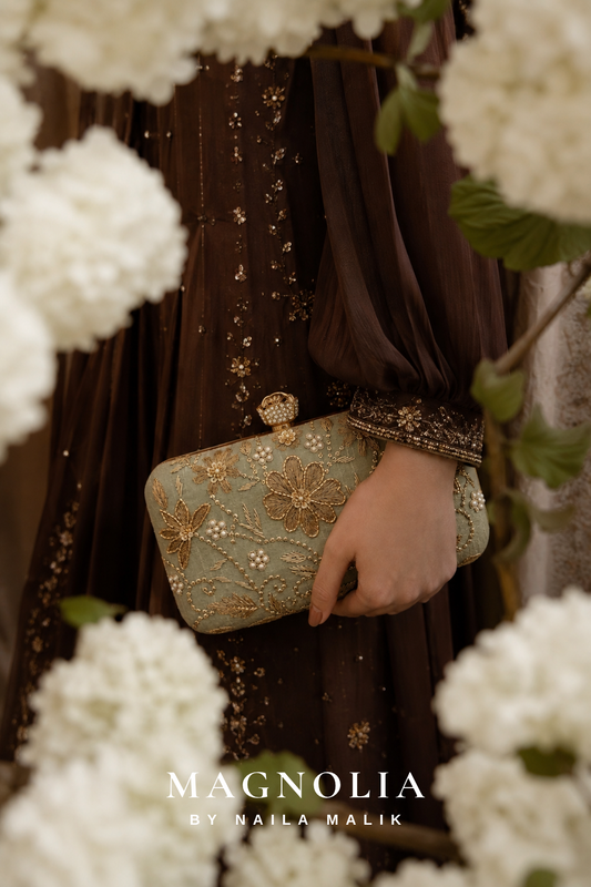 AUCKLAND | Sage Green Embroidered Clutch Bag