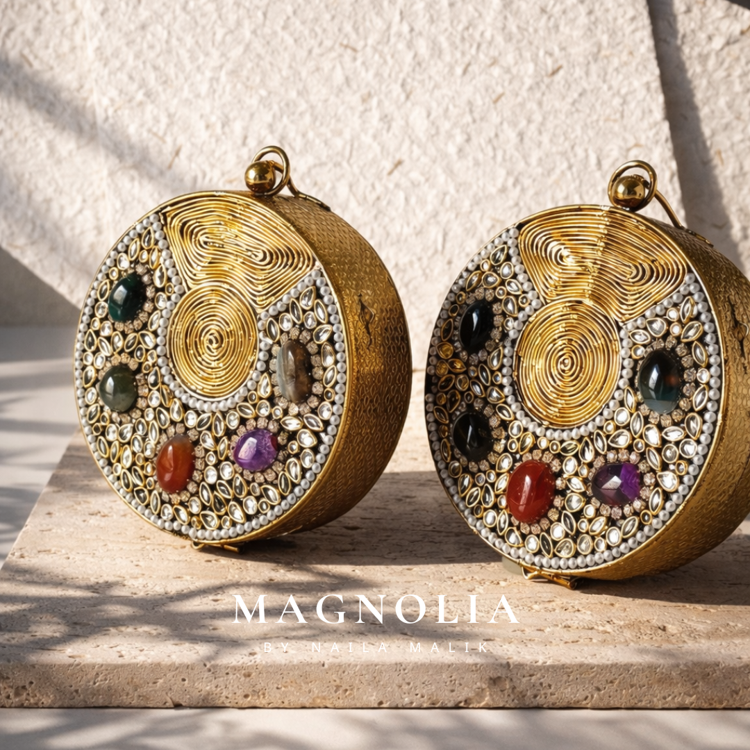 NISHIKI MARKET MINAUDIERE | Mini Gold Kundan Clutch