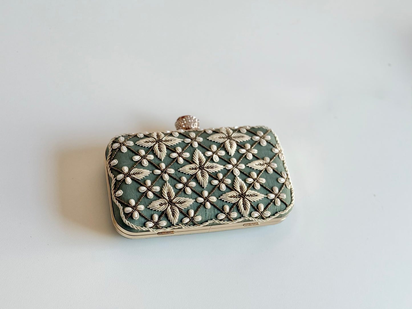 JORDAN Gold Clutch Bag (Final Stock)