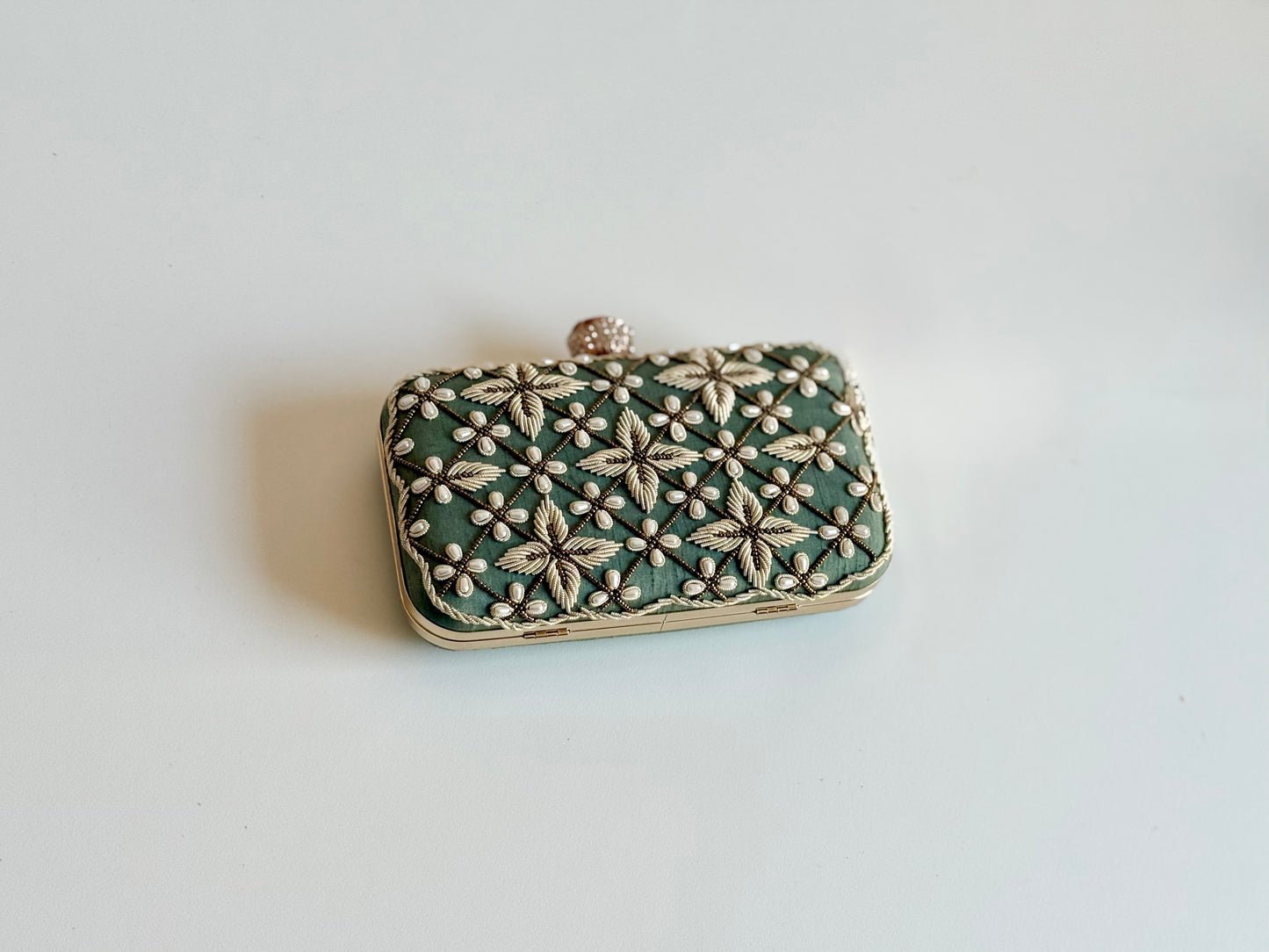 JORDAN Gold Clutch Bag (Final Stock)