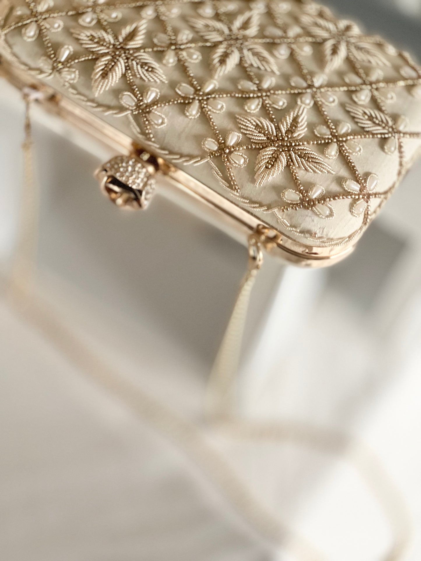 JORDAN Cream Clutch Bag (Final Stock)