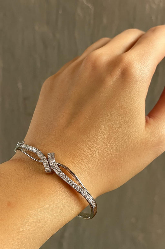 EMORY | Oxidized Silver Bangle Bracelet: Intricate Kara Chori Design