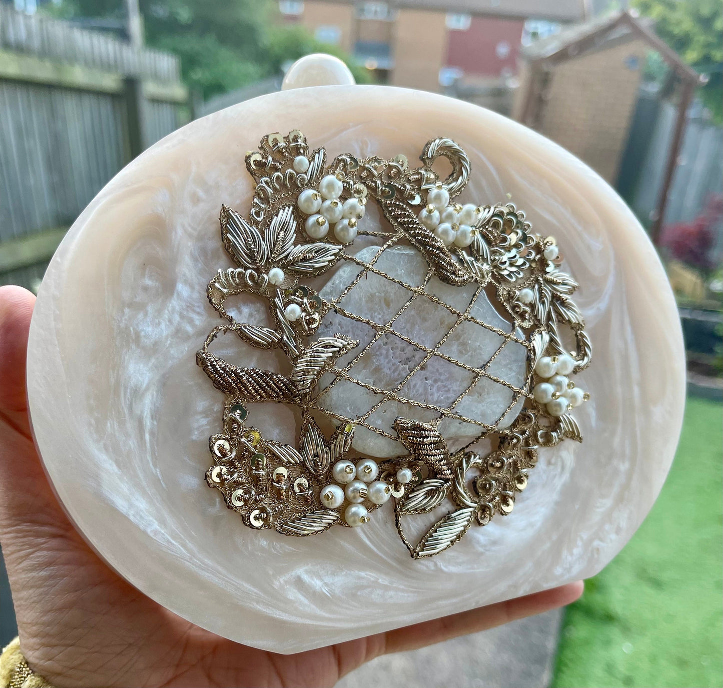 ISLAMABAD | Resin Off White Oval Embellished Stunning Evening Purse