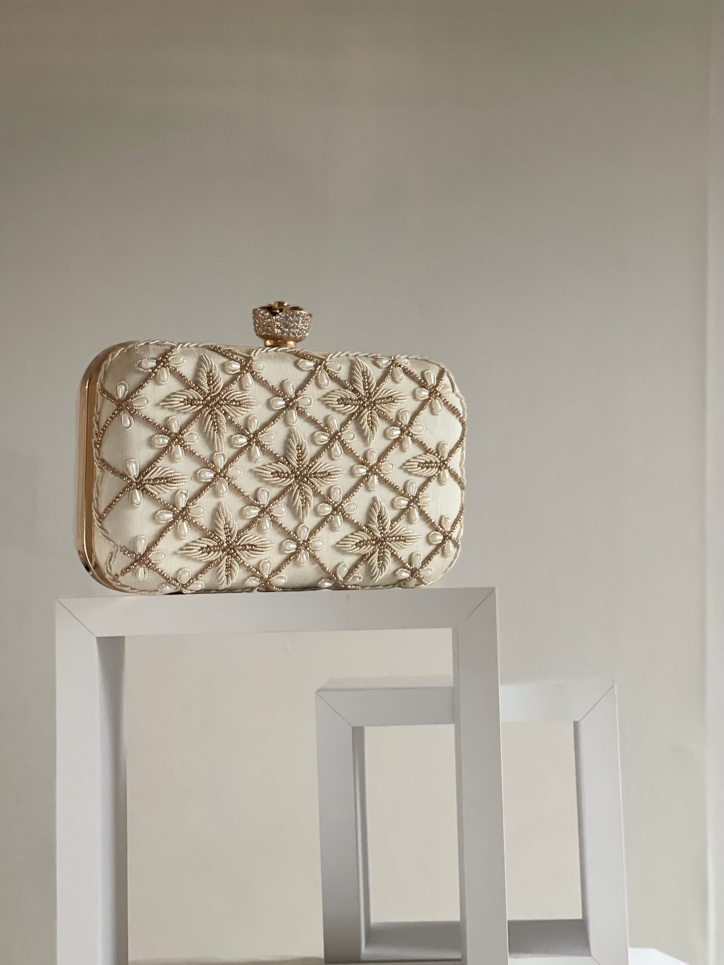 JORDAN Cream Clutch Bag (Final Stock)