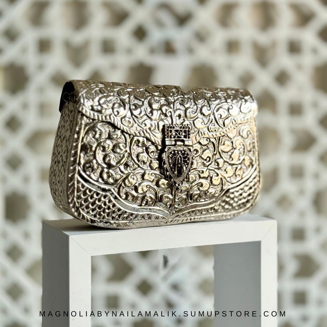 KOLKATA | Vintage Silver Clutch Bag Antique Touch Statement Bridal Trendy Ethnic Unique