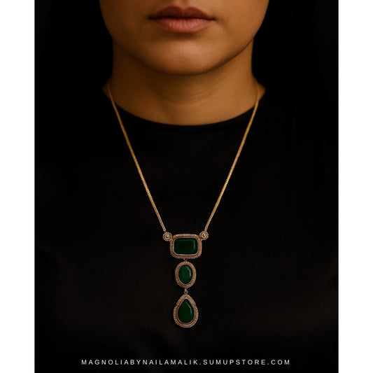 RIYA | Green Aventurine Necklace and Earrings Set: Gold Detail, Gift Box