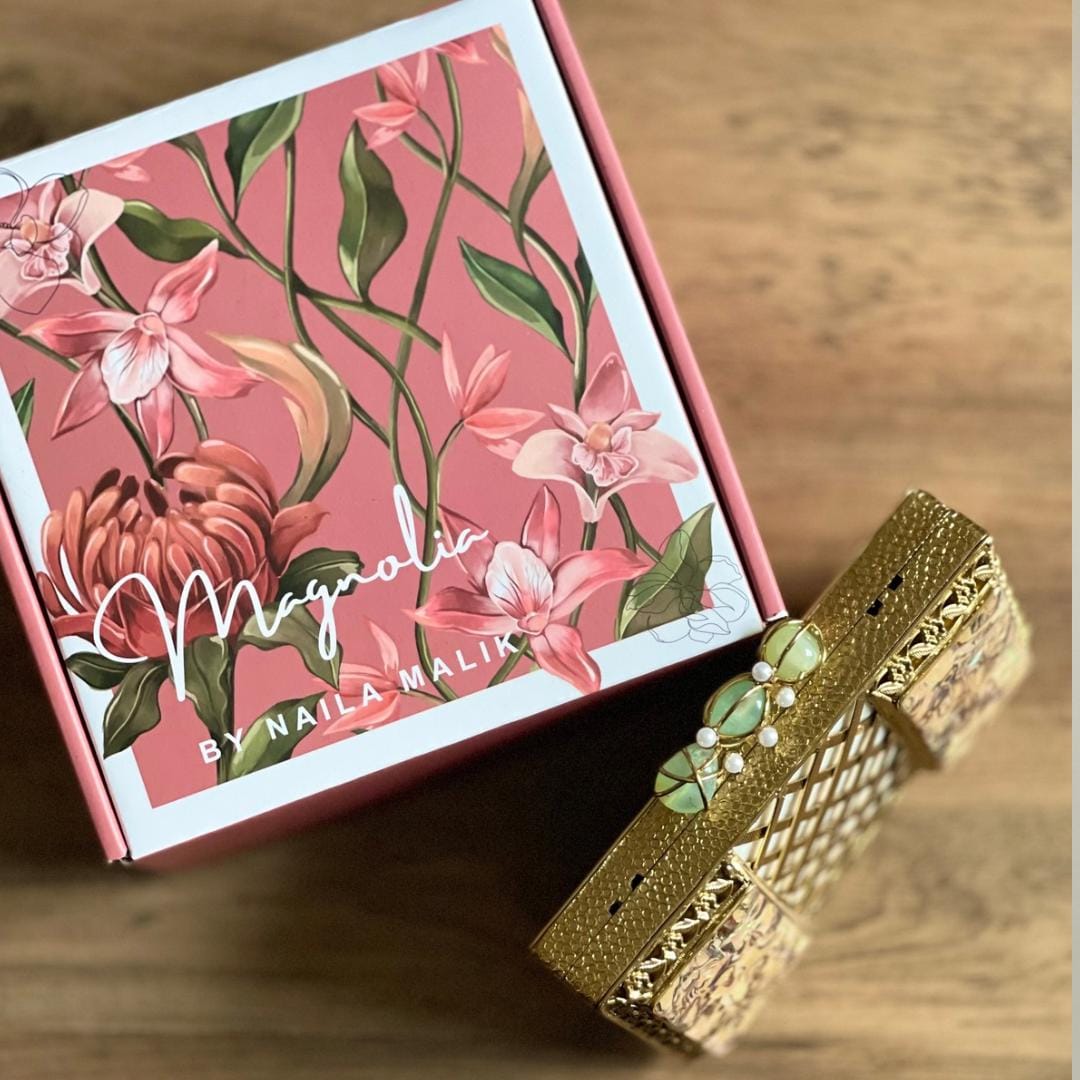DUBAI | Intricate Gold Evening Clutch: MOP Iridescent Purse