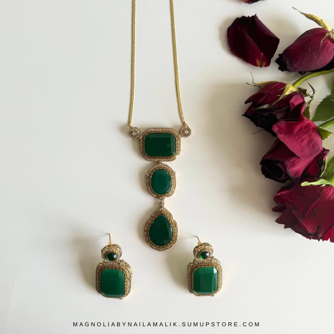 RIYA | Green Aventurine Necklace and Earrings Set: Gold Detail, Gift Box